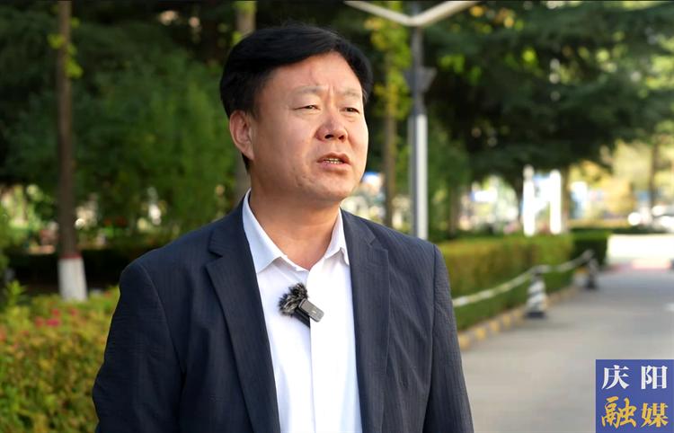 全力挖掘拓展數(shù)字資源 推動招商選資晉位爭先 ——訪慶陽市機(jī)關(guān)事務(wù)管理局黨組書記、局長張曉龍