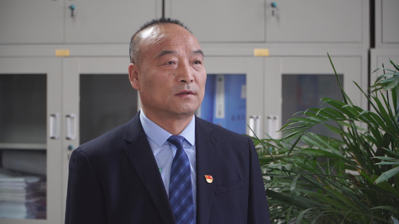 【數(shù)字經(jīng)濟(jì)招商選資】以綠電聚合供電模式降電價(jià) 提高數(shù)字經(jīng)濟(jì)招商競(jìng)爭(zhēng)力——訪市能源局黨組書記、局長(zhǎng)劉興峰