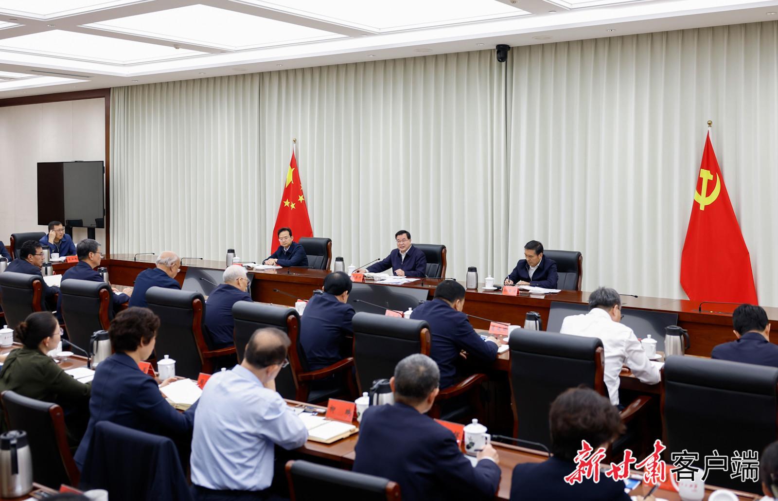 中共甘肅省委召開(kāi)“深度挖掘歷史文化資源服務(wù)甘肅高質(zhì)量發(fā)展”專(zhuān)題協(xié)商座談會(huì) 胡昌升主持并講話(huà)